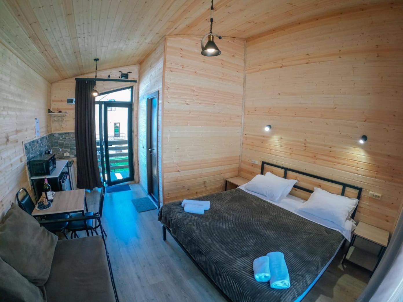 Same Cottage Kazbegi Екстериор снимка